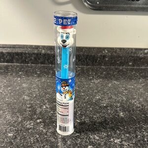 PEZ 2008 Holiday Dispenser New in Case